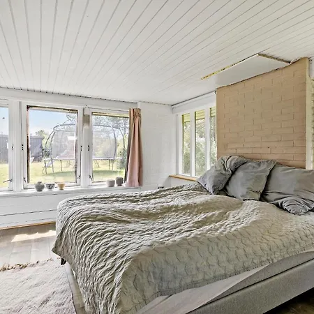 2 Bedroom In